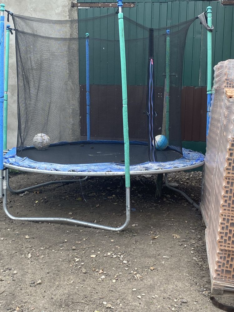 Trampolina Ogrodowa z siatką