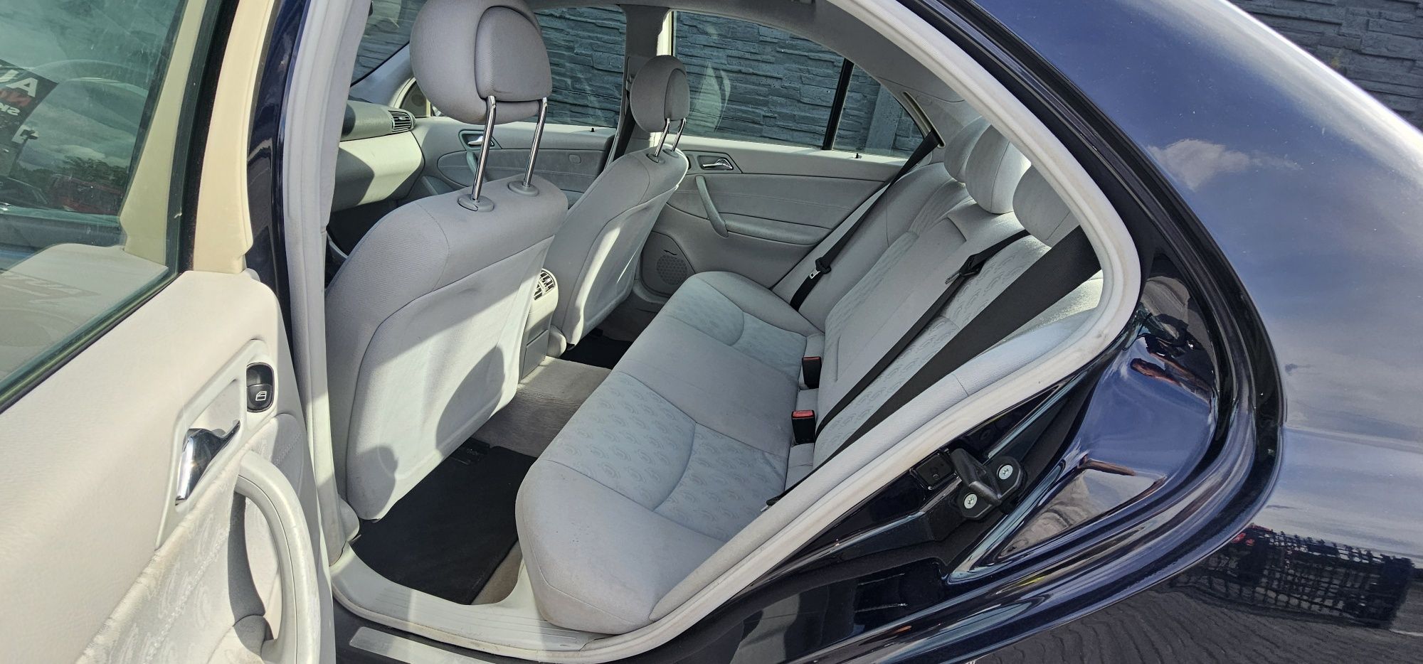 Mercedes W203 KOMPRESSOR 1.8 GAZ Stan BDB Manual 6 / klima