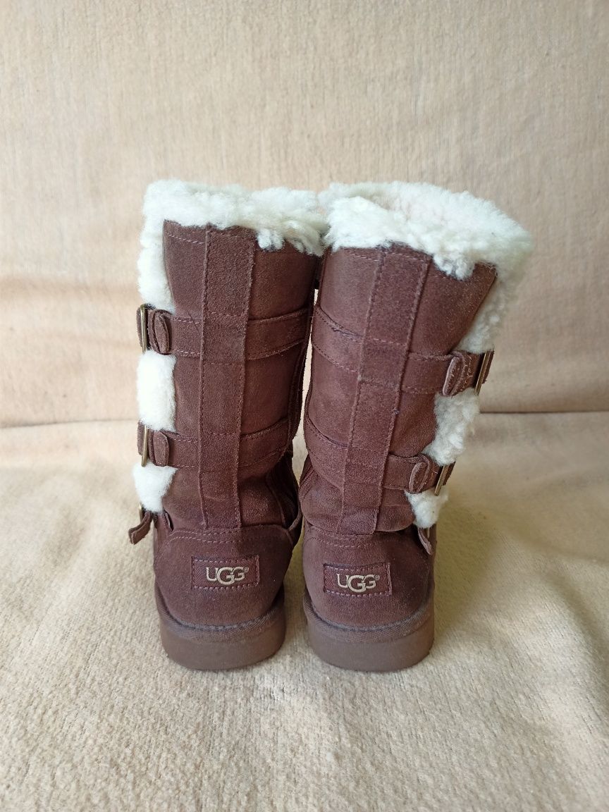 Buty kozaki firmy UGG rozm. EU 31 warto!!