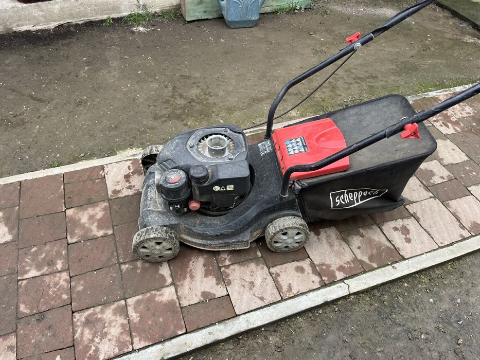 Газоно коса робоча