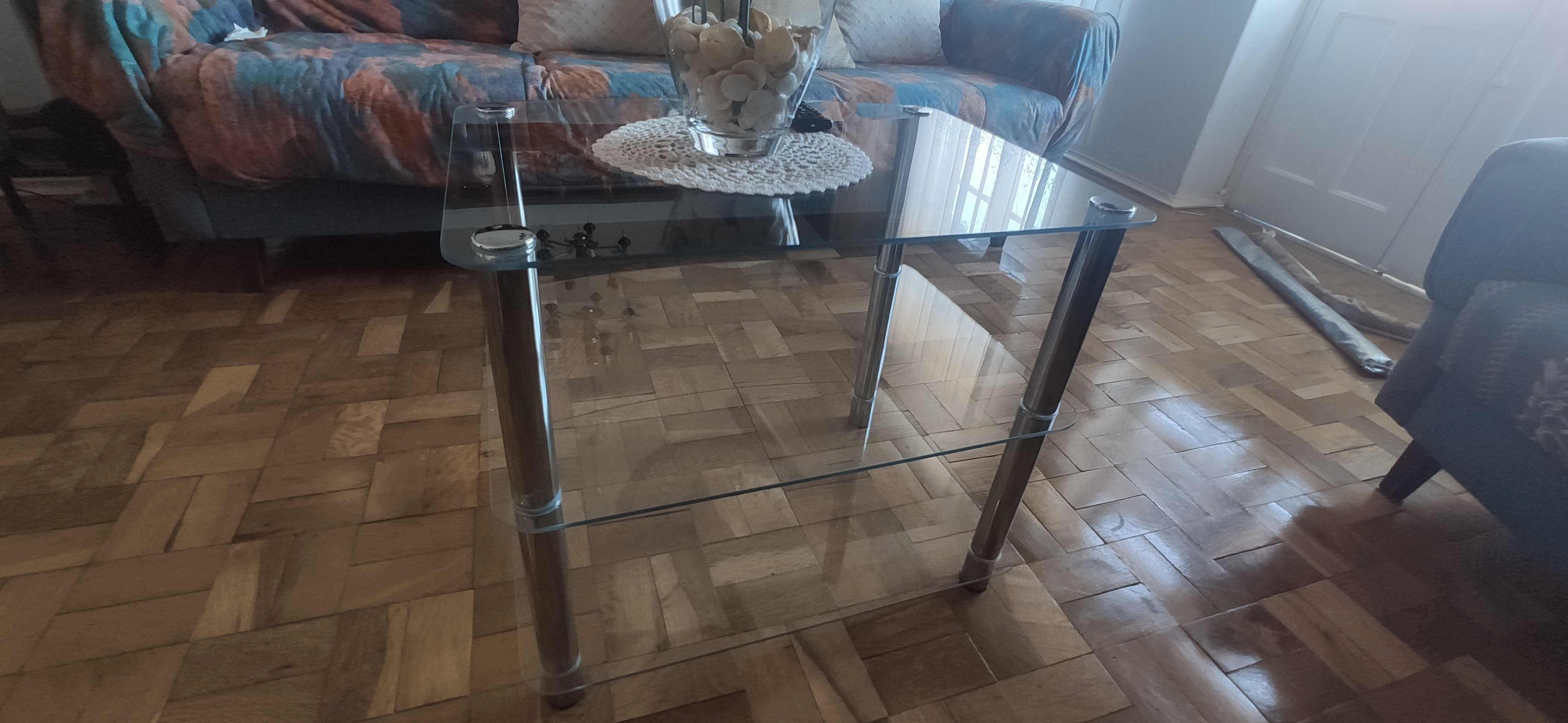 Mesa de centro em vidros