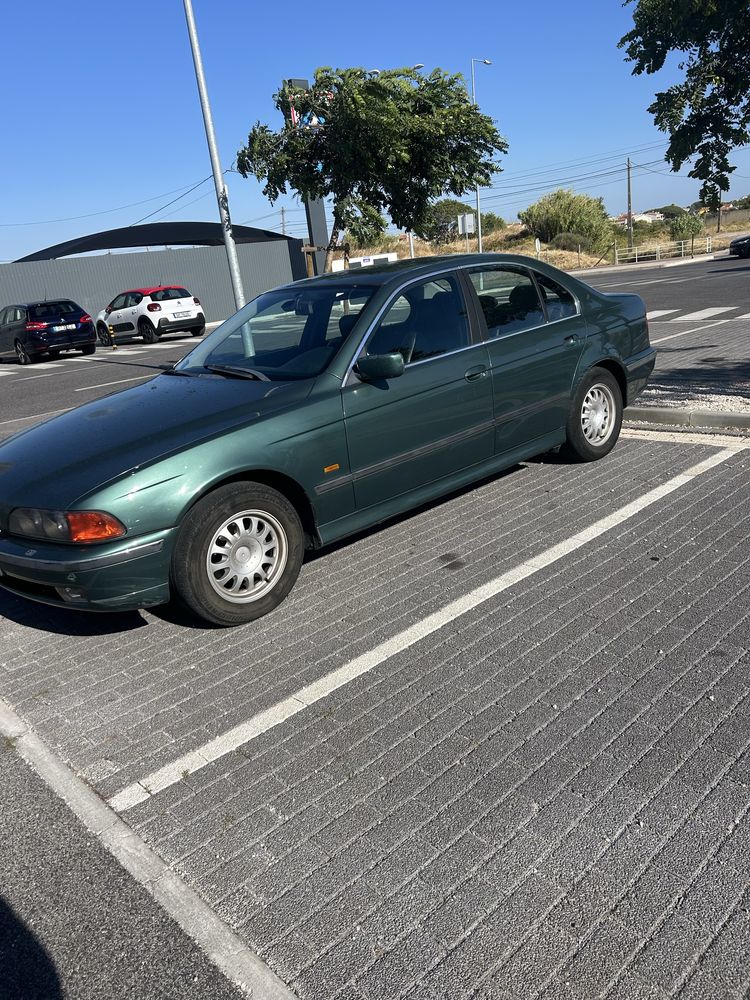 BMW 525tds E39 – Automático – 1650€ negociável