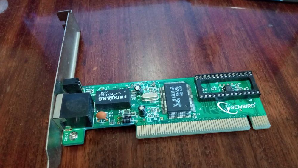 Сетевая карта Realtec PCI