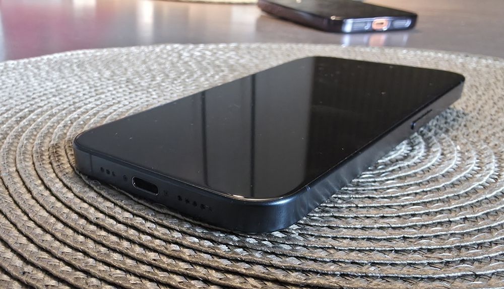 iPhone 15 PRO 128 GB