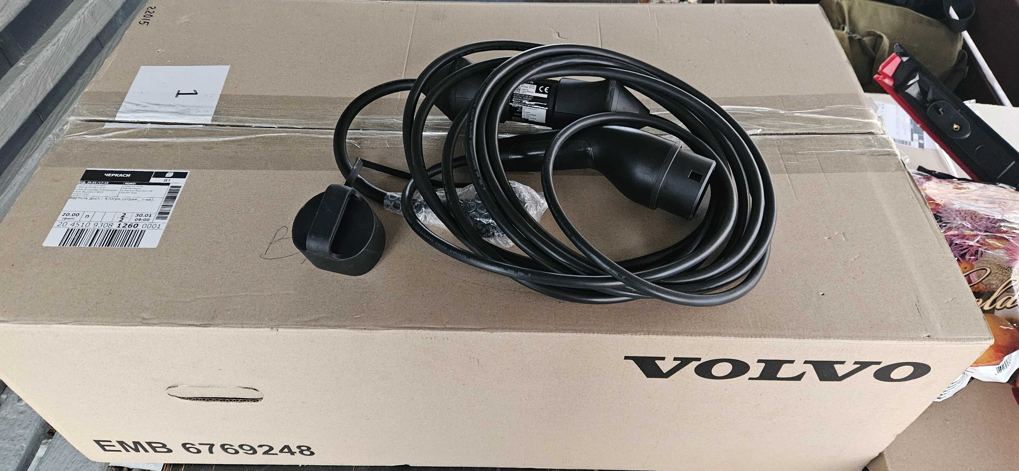 Зарядное устройство TYPE 2 VOLVO 32257799 32257798