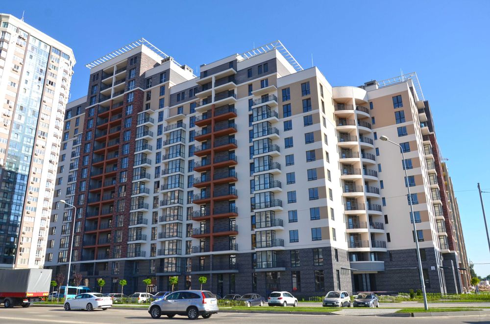 Продаж 3к квартири 105.9 кв.м на вул. Симоненка 30
ЖК Krona Park