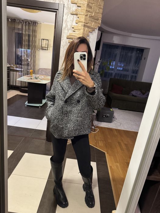 Пальто HM , жакет новий .