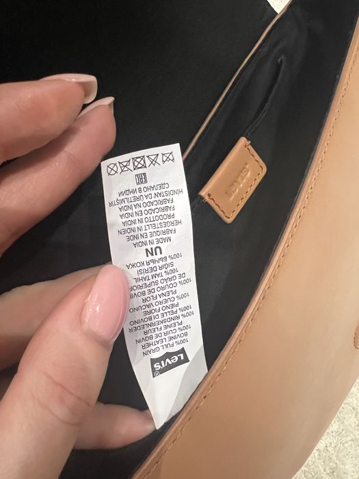 Сумочка Levis