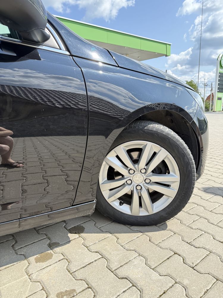 Продам Peugeot 308