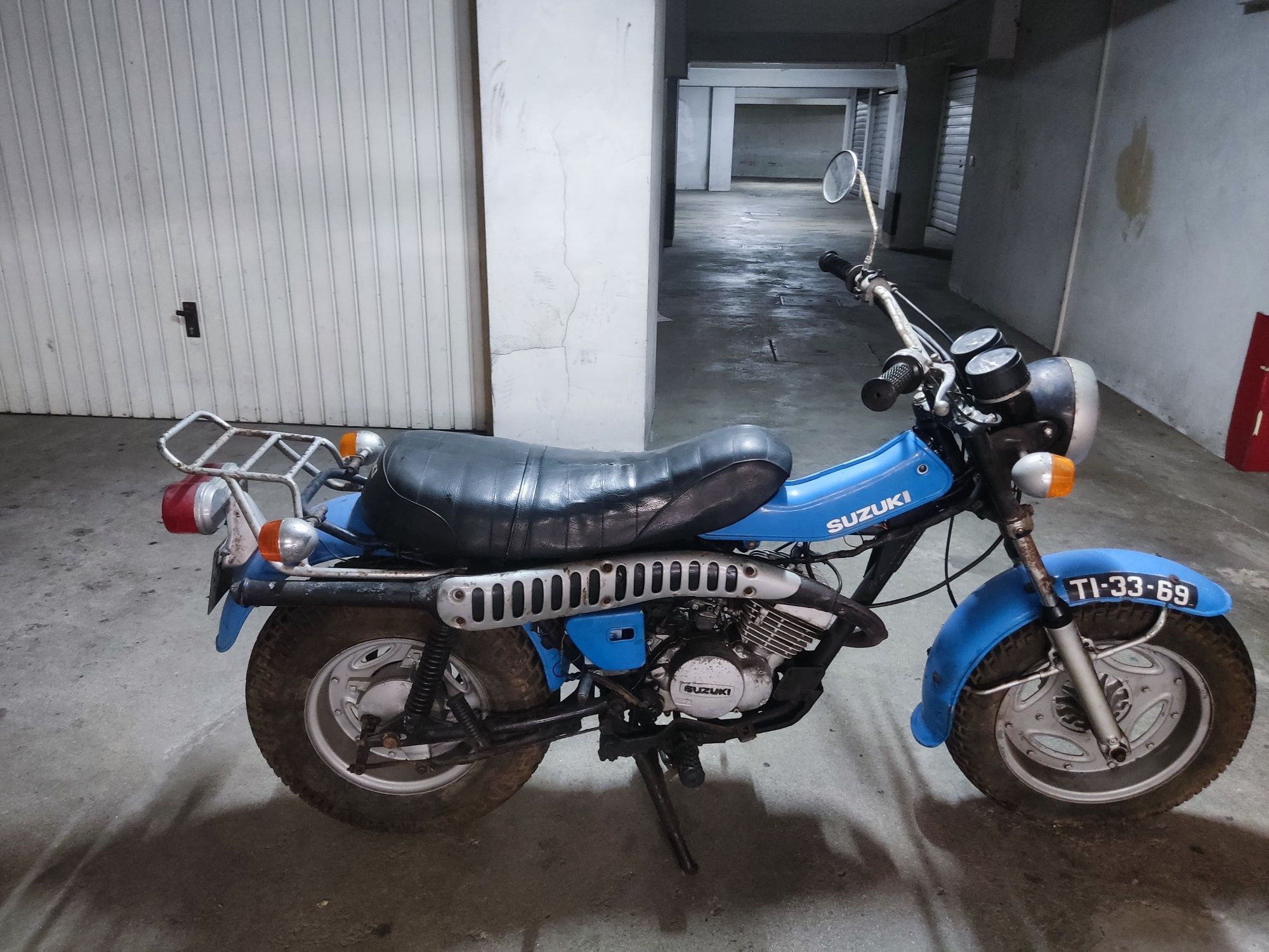 Suzuki  RV 125 2T