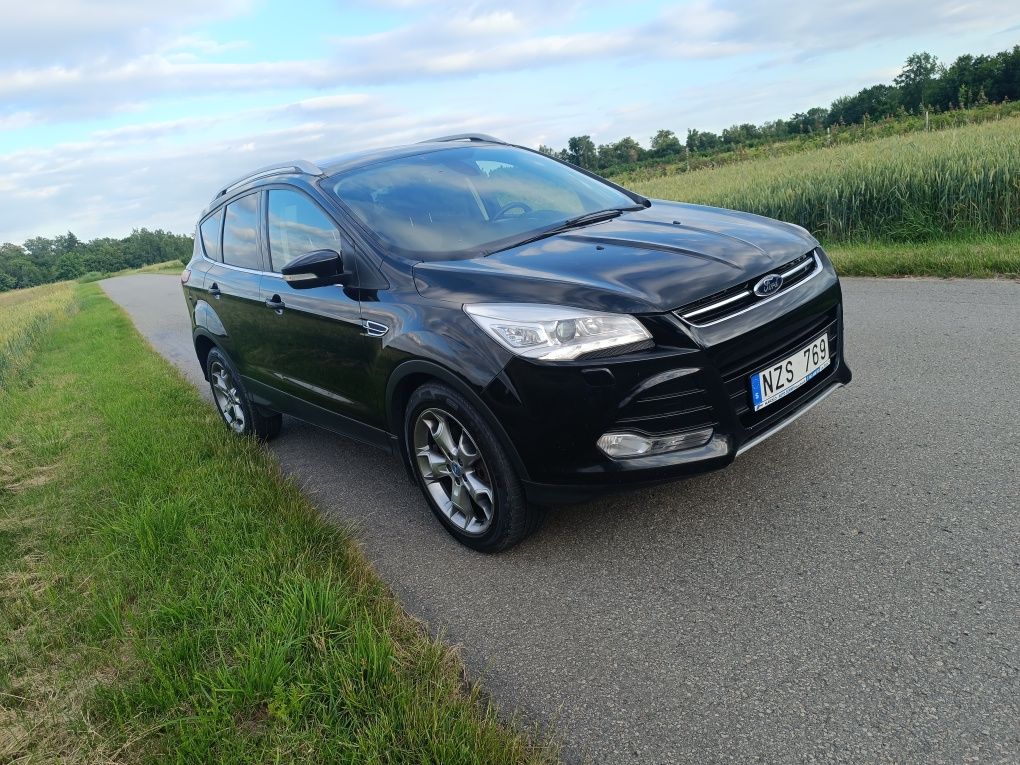 Ford Kuga 2,0tdci Titanium automat LED Xenon dwa kpl kół 4*4