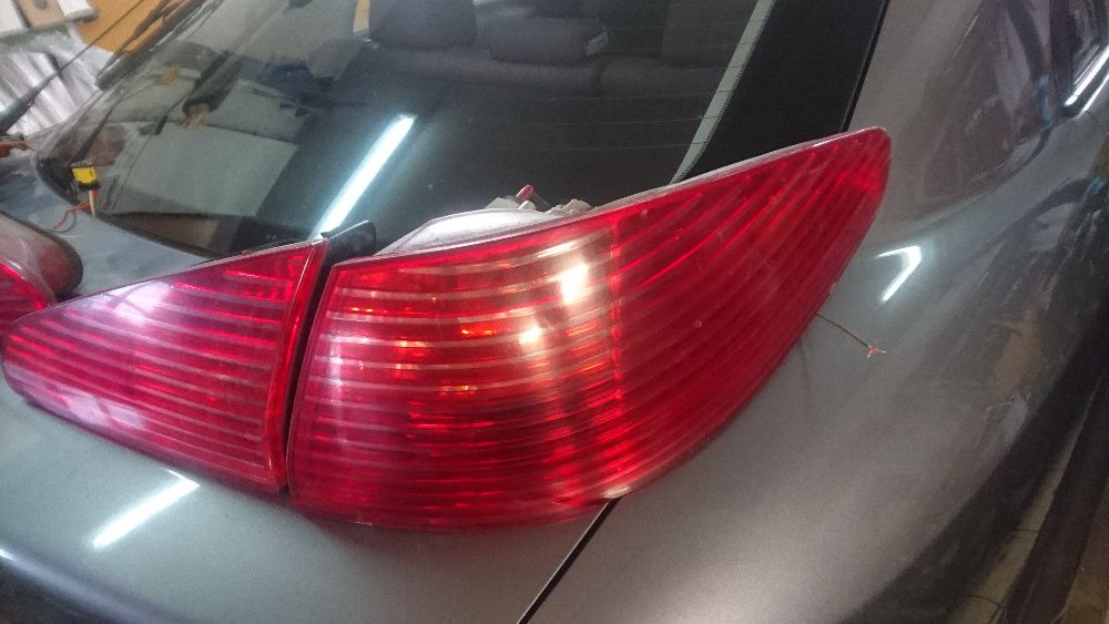 Peugeot 307 607 Reflektor lampa tylna zewnętrzna wewnętrzna prawa lewa