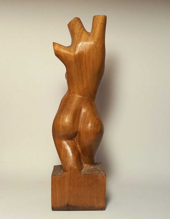 Escultura corpo de mulher Cuba 2000