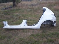 renault megane III 3 HB błotnik tylny próg lewy kolor ov 369 biały