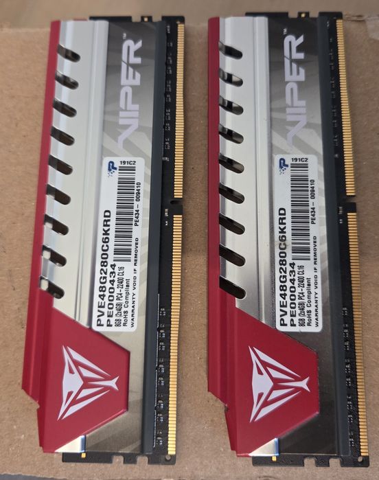 Podzespoły  płyta główna, karta graficzna pamieć RAM procesor,