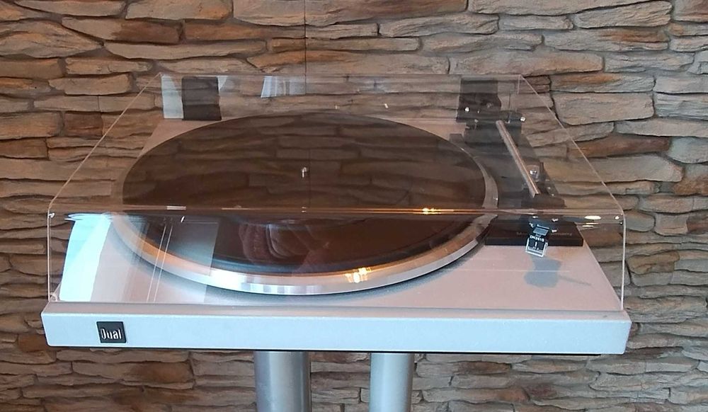 Gramofon DUAL CS-420