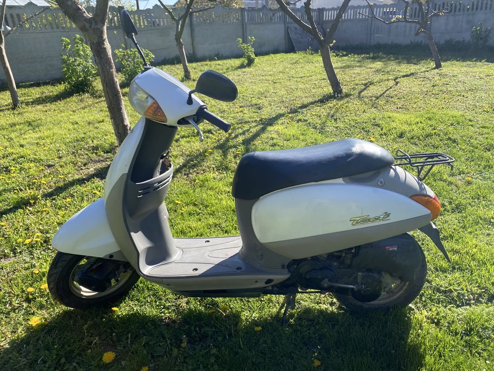 Скутер honda tact