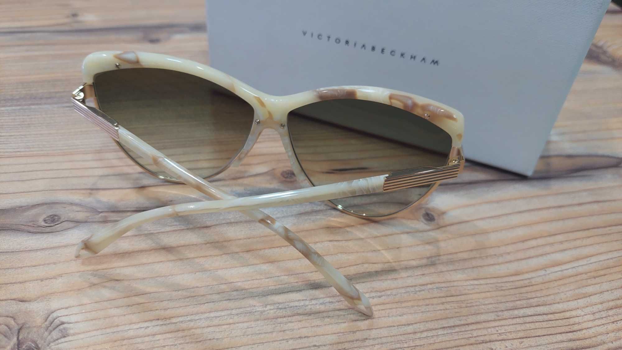 Luksusowy damskie okulary Cat eye  VBS 92C03 od Victoria Beckham!