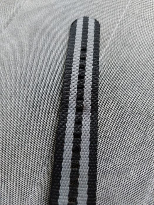 Pasek do zegarka 20 mm nato watch strap strong black grey silver buckl