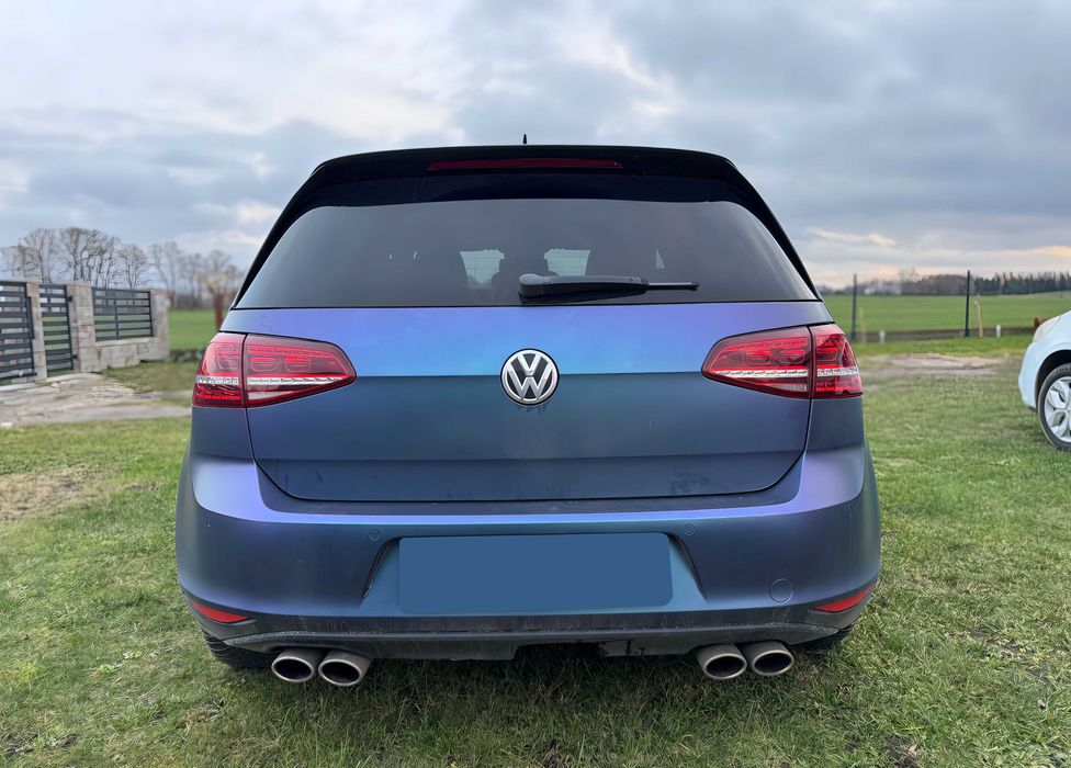 Volkswagen Golf      2016