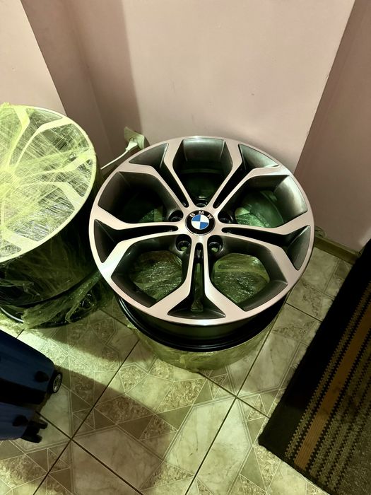Диски BMW R18 оригінал, 5/120