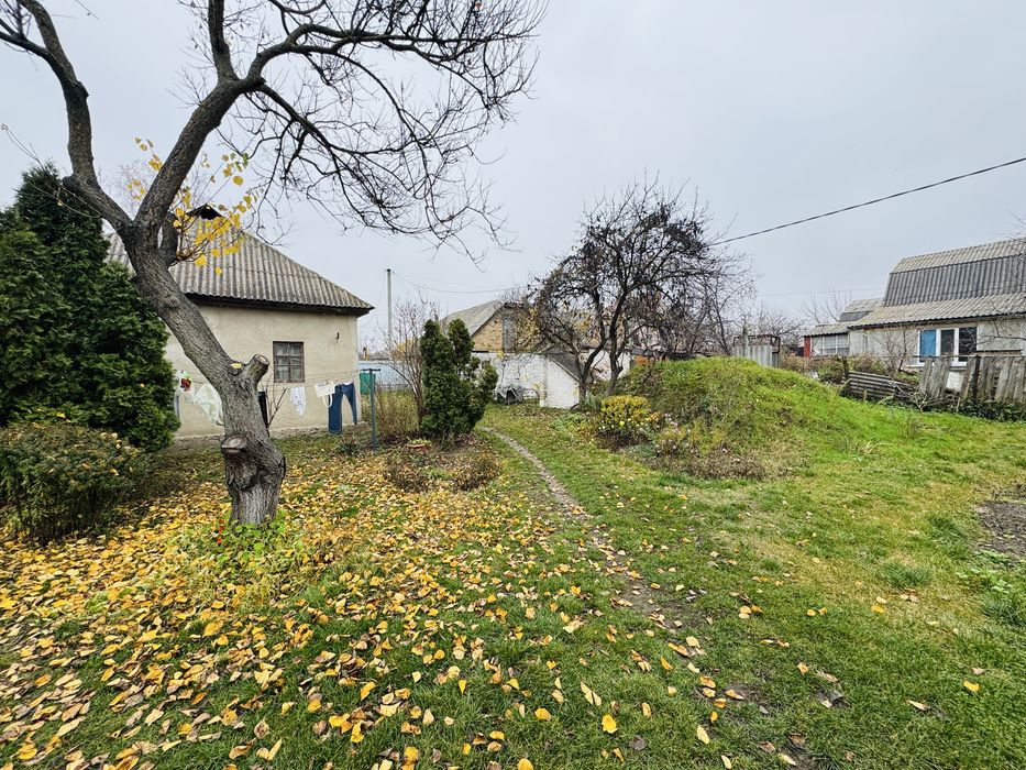 БЕЗ КОМІСІЇ, ділянка 32 сотки під забудову, вул. Володимирська