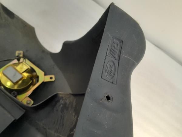 Pára-choques frente FORD Fiesta III (GFJ)