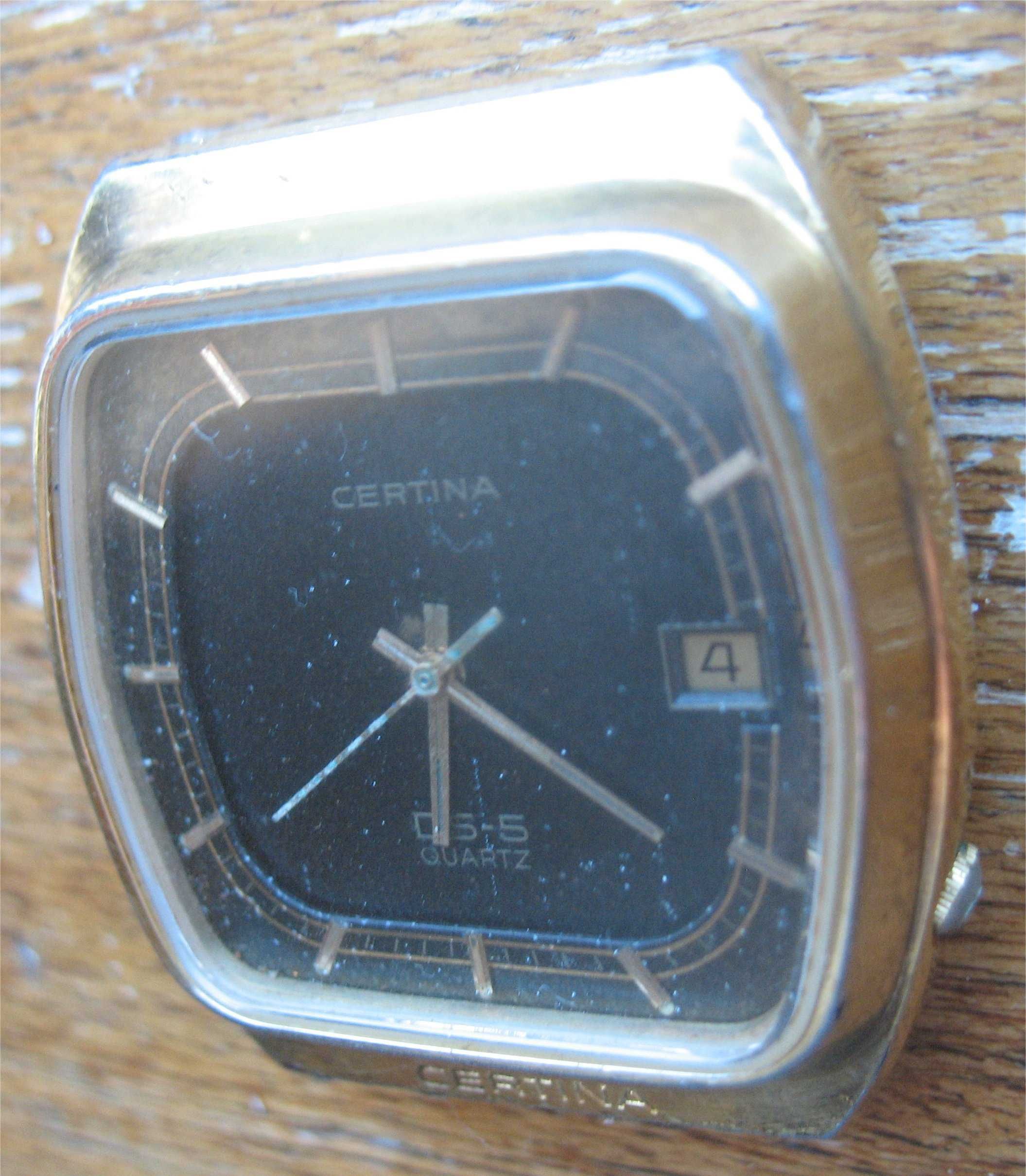 Certina DS-5 Quartz - Swiss Made (para restauro/peças)