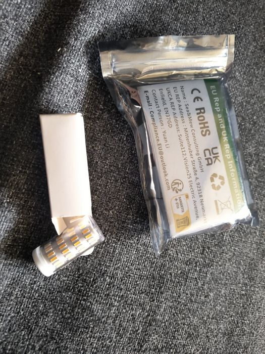 Zestaw 4 żarówek 4g