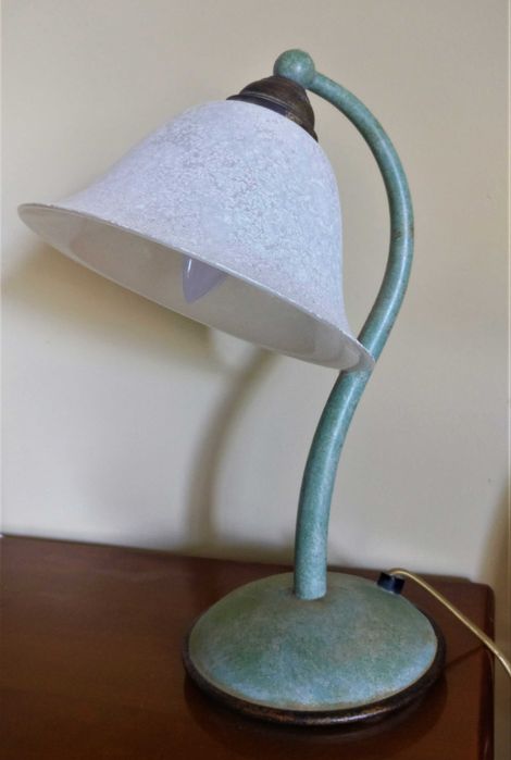 Candeeiro de quarto e cabeceira