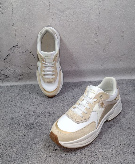 Кроссовки Tommy Hilfiger Chunky Runner спортивные женские