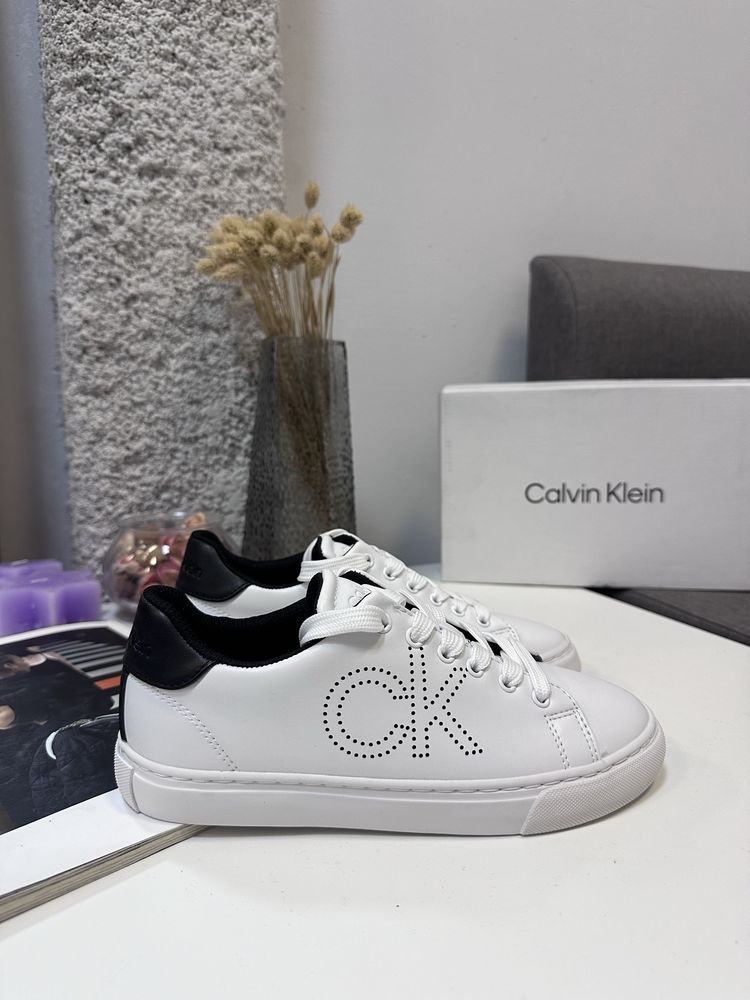 Жіночі кеди снікерси Calvin Klein