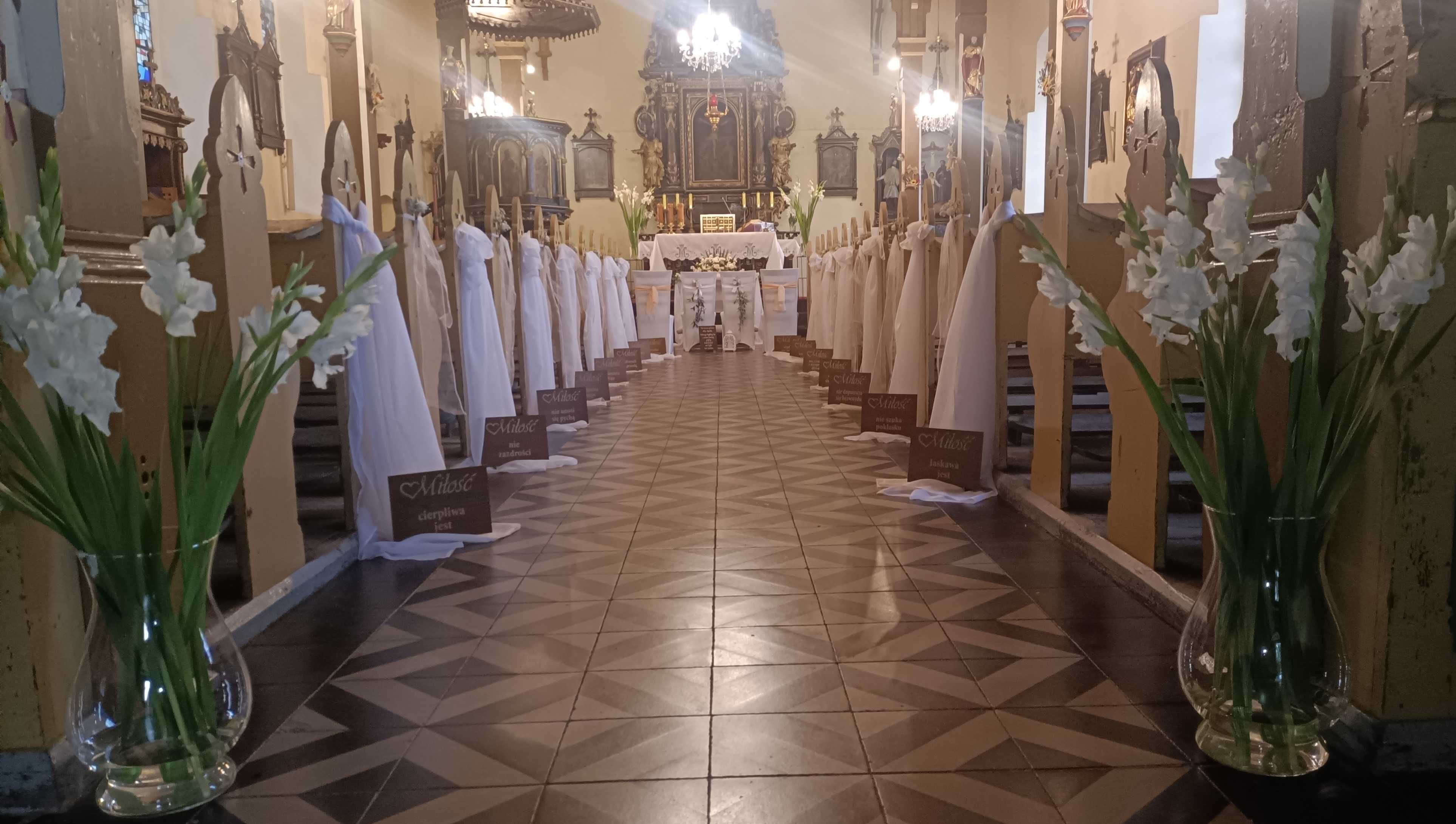 Hymn o miłości tabliczki