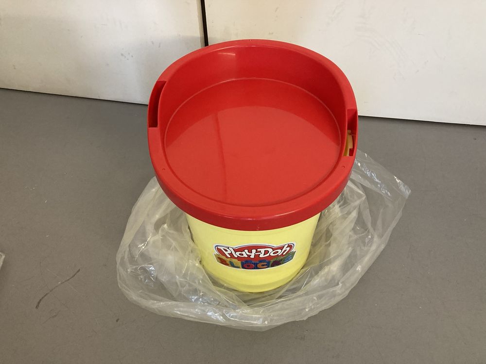 Banco Play-Doh blocks organizador brinquedos com compartimentos novo