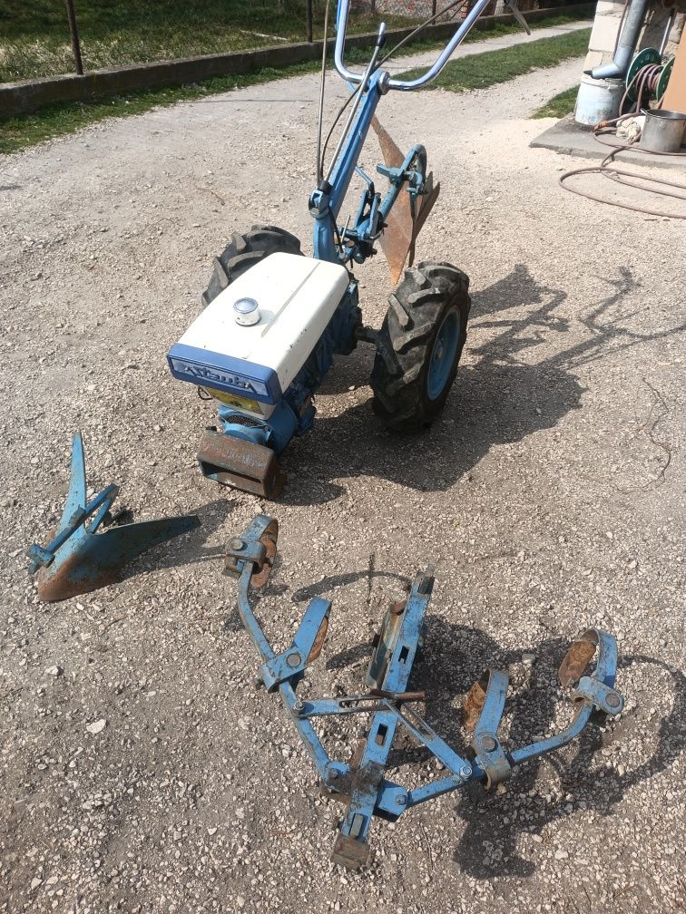 Traktorek Glebogryzarka dzik STAUB 8hp