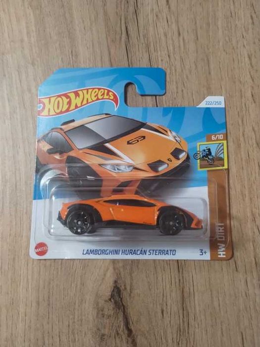 Hot Wheels Lamborghini Huracan Sterrato