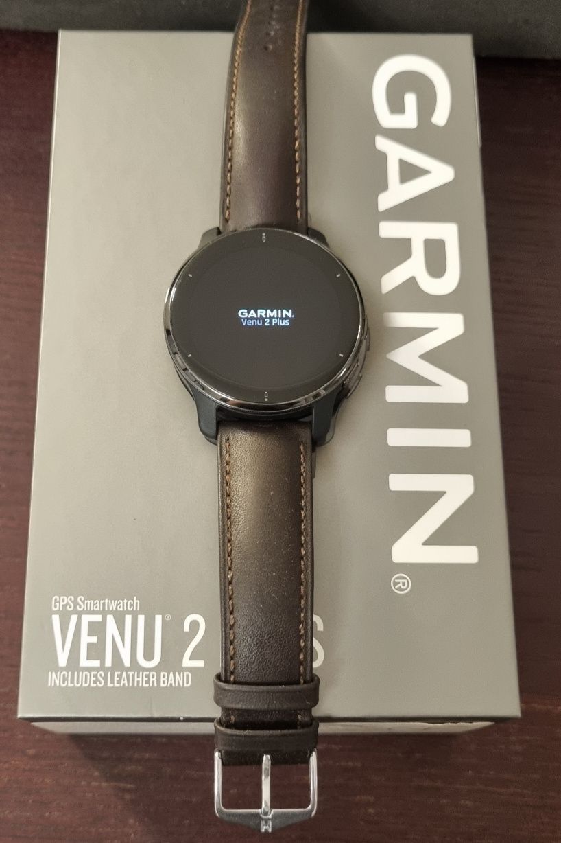 Смарт-годинник Garmin Venu 2 Plus