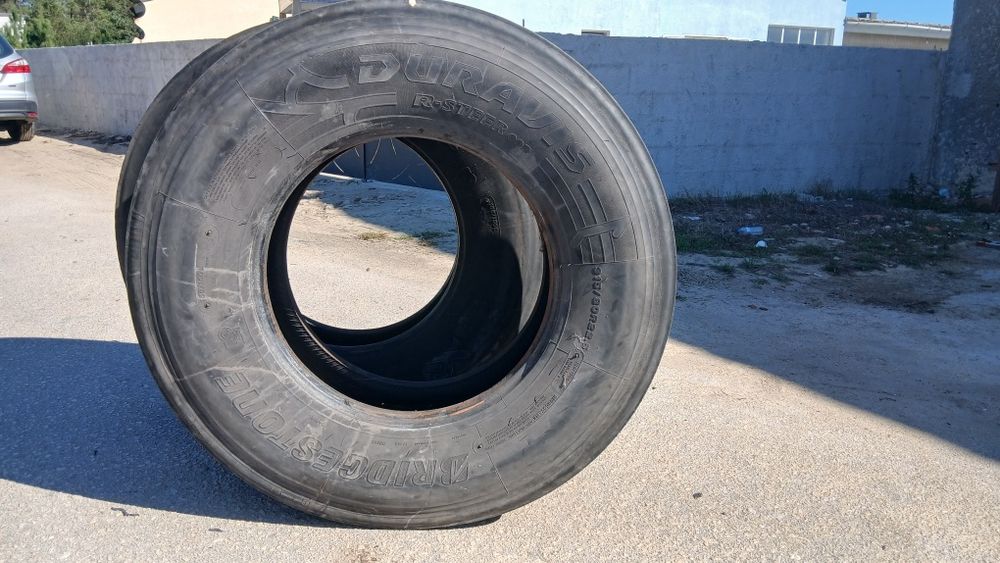 2 pneus tracção 315/80 R22.5 camiao, pesados