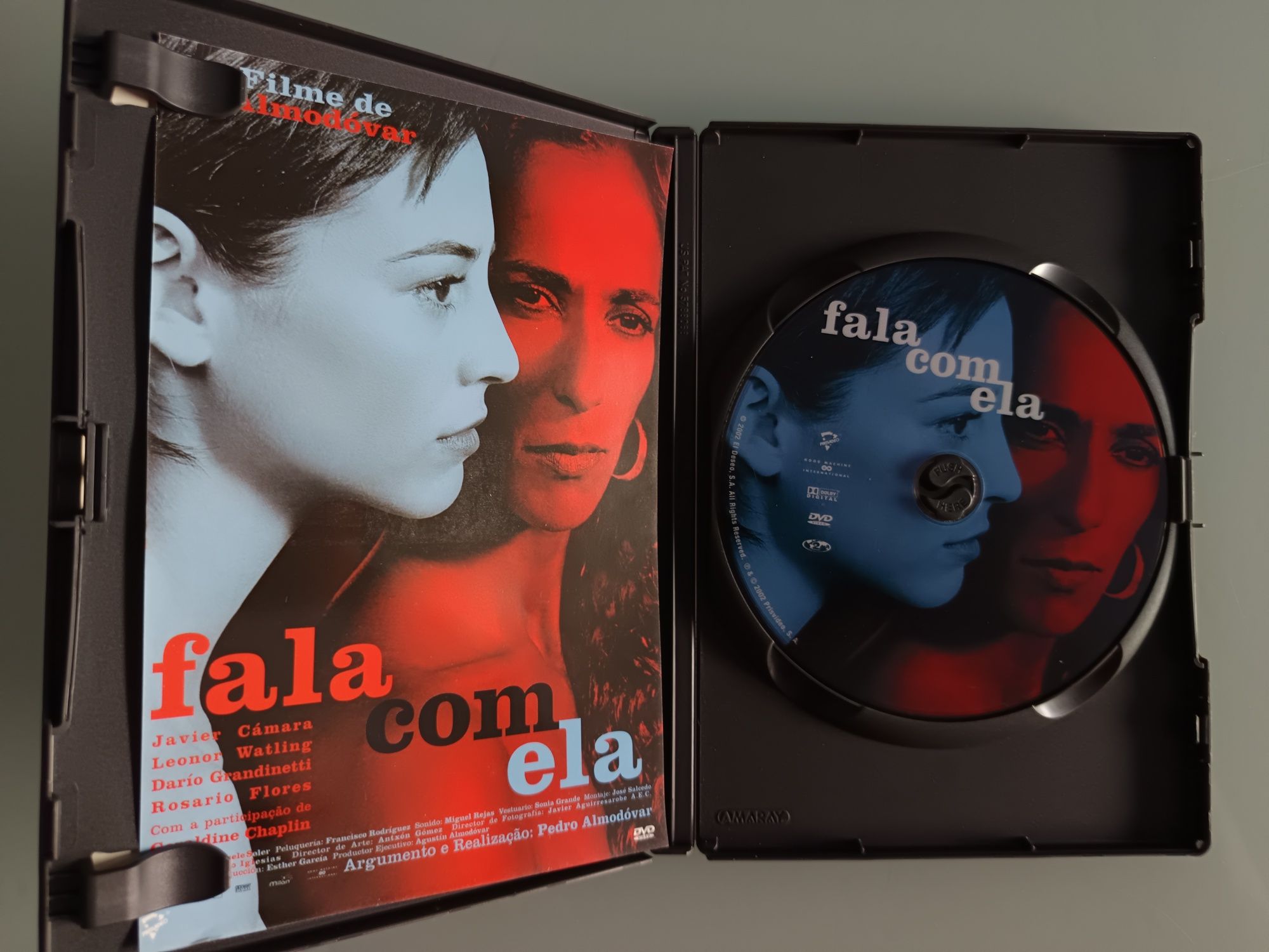 DVD fala com ela