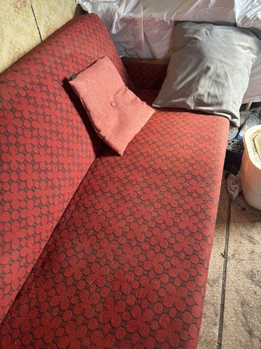 Диван книжка для дачі