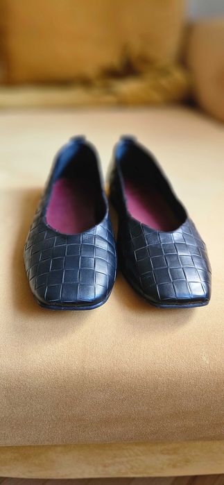 Baleriny czarne skórzane NEXT roz. 41 stan idealny