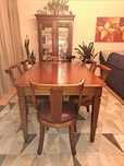Mesa de sala com 6 cadeiras