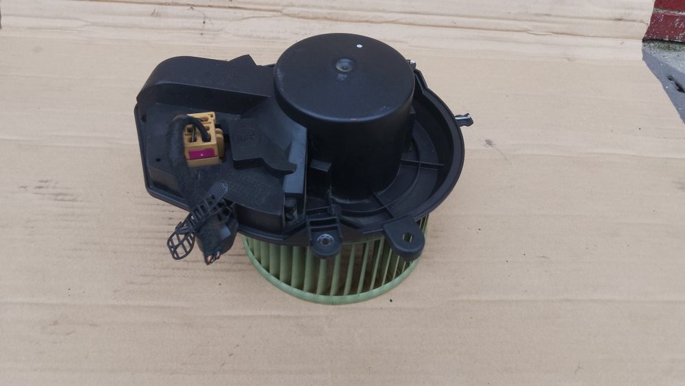 Volkswagen Passat B5 Fl Lift Wentylator Nawiewu Dmuchawa Nagrzewnicy