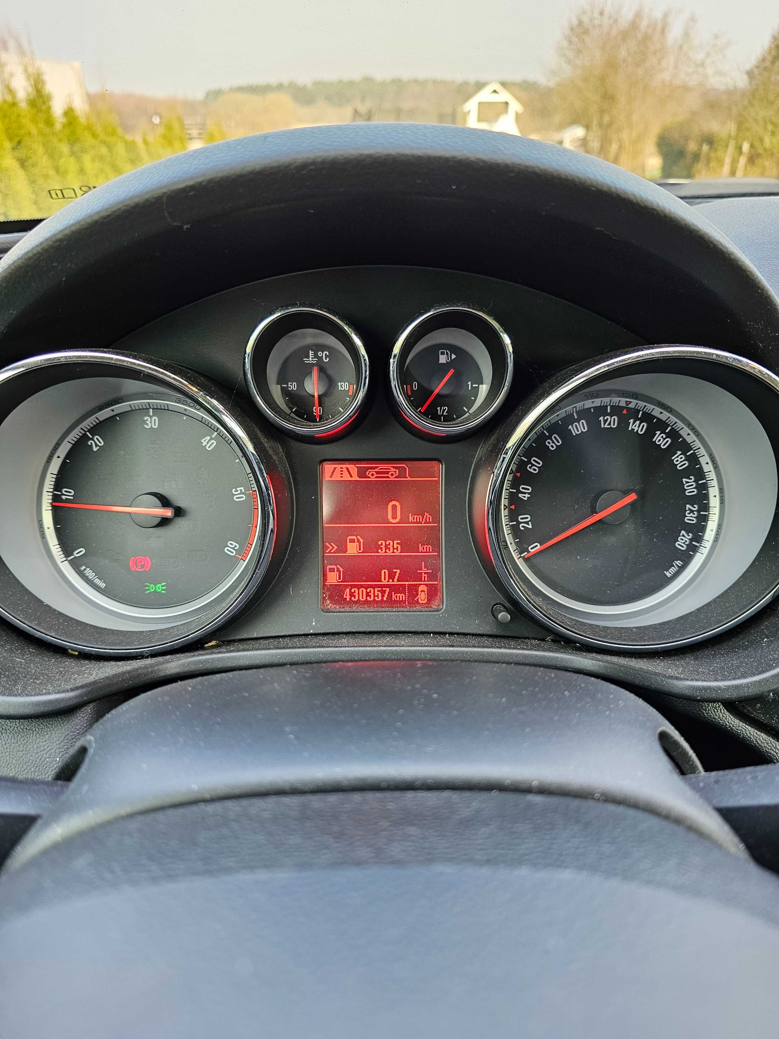 Opel Insignia 2.0 CDTI 160 km.