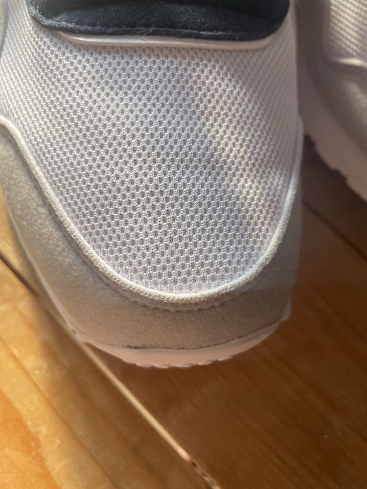 Buty Reebok Classic - rozmiar 44