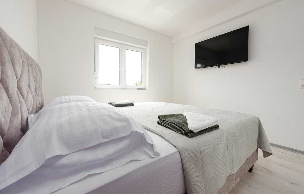 Wakacje, Chorwacja, wyspa Vir, apartament dla 6 osób