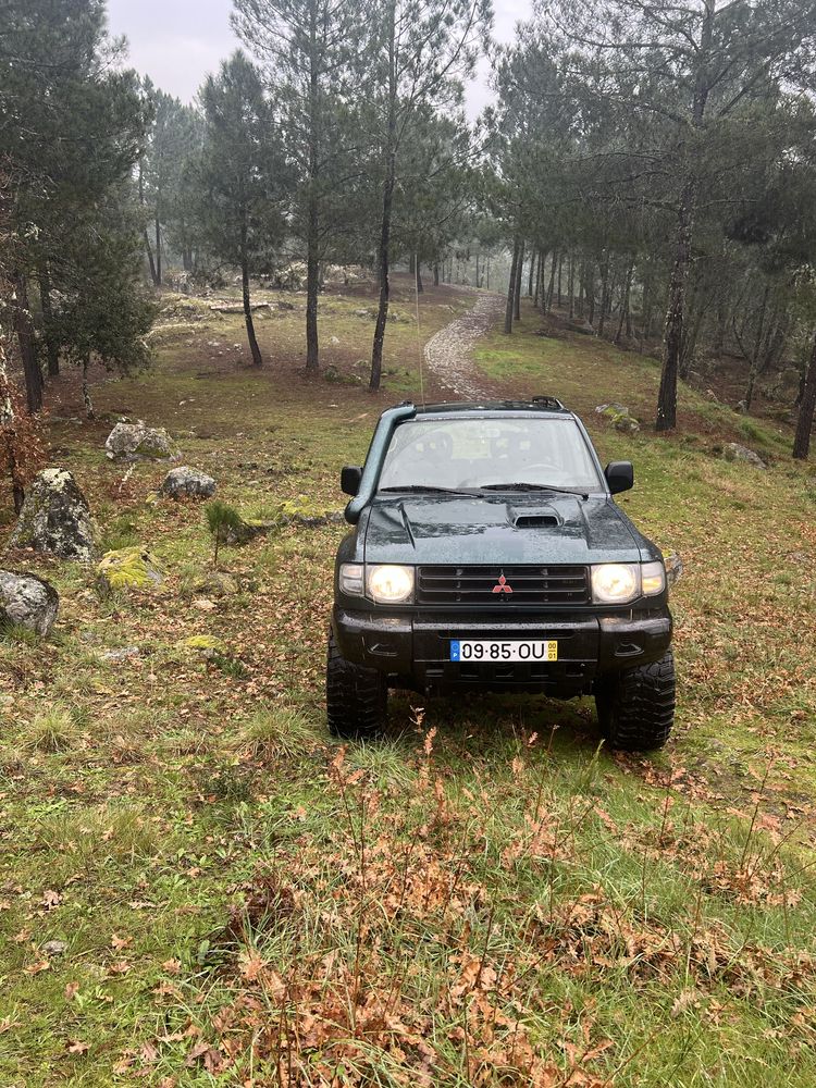 Mitsubishi Pajero 2.8 Abas Largas