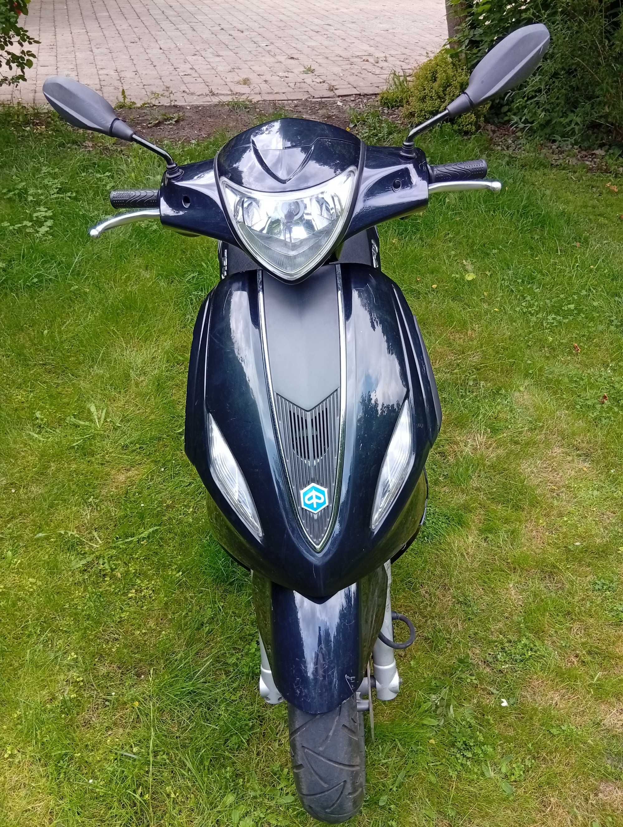 Piaggio Fly 125,   2014 rok produkcji lekko uszkodzony