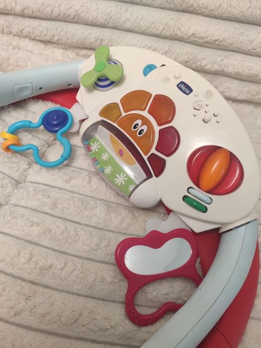 Chicco ігровий розвиваючий центр