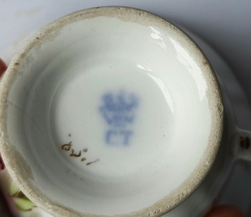 Samotna porcelanowa filiżanka  - C.T. - Stary Śląsk- XIX w. - antyk